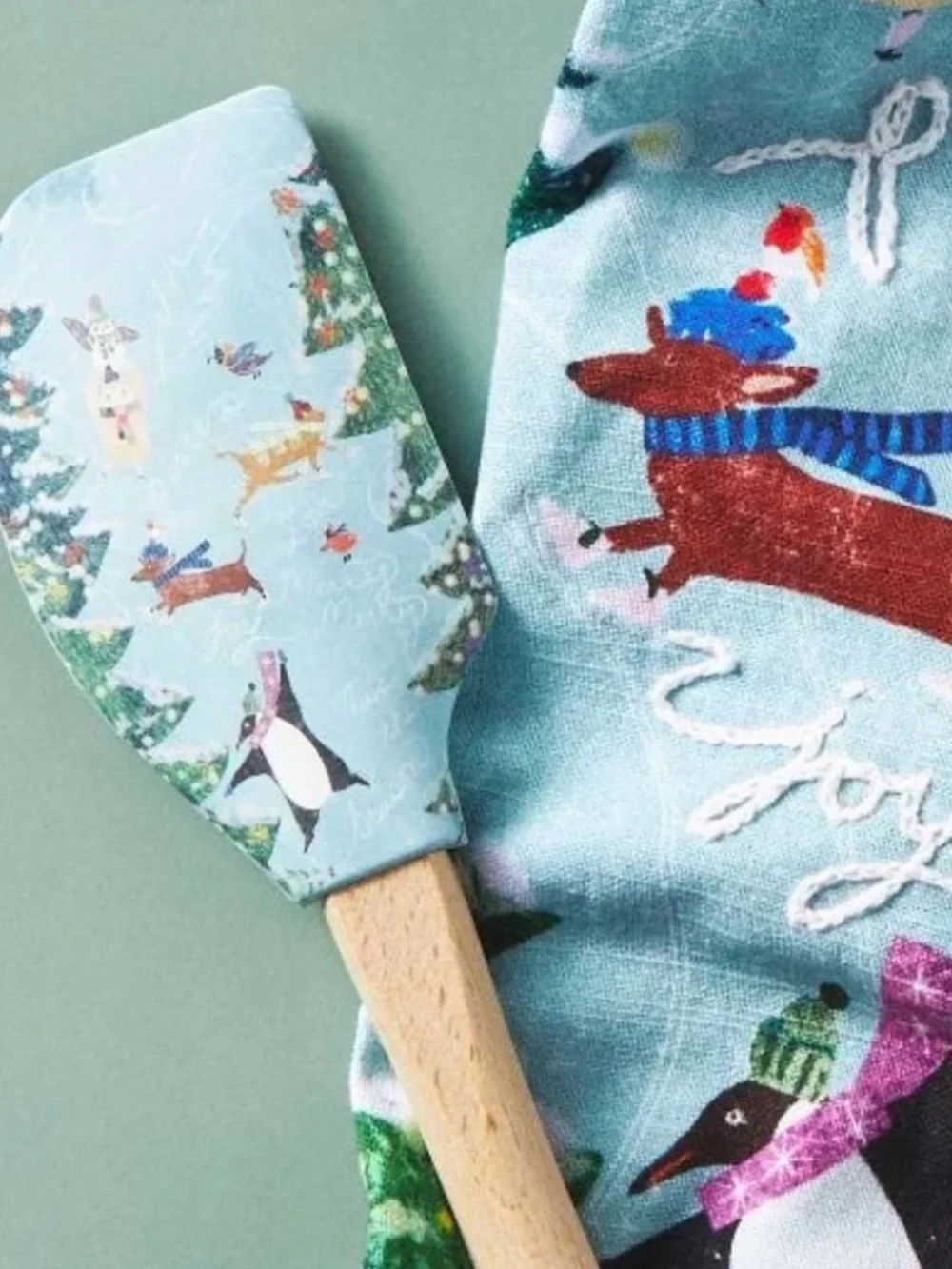Anthropologie HOLIDAY SKATE SILICONE SPATULA Dogs Penguins Cats Birds Christmas